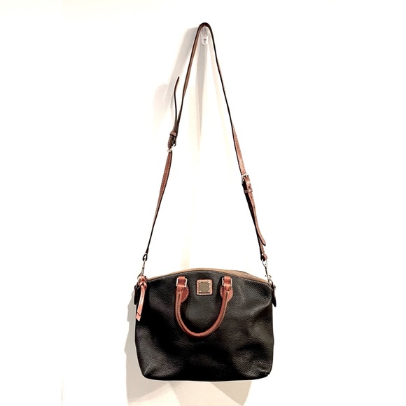 Dooney & Bourke Black purse - Picture 1 of 6